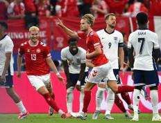 IM体育在线注册-西班牙踢出高效进攻，取得胜利