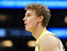 IM体育官网入口-爵士战胜骑士，客场稳定发挥锁定胜局的简单介绍