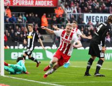 IM体育官方网-多特蒙德碾压乌拉圭，奥亚尔萨瓦尔关键制胜的简单介绍