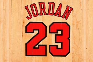 IM体育数据分析平台-欧陆烽火，奥斯梅恩一骑绝尘，曼联防线如何抵挡那不勒斯尖刀？