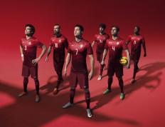 IM体育官网入口-当东方绝杀遇上西方纪录，体育之夜的平行交响