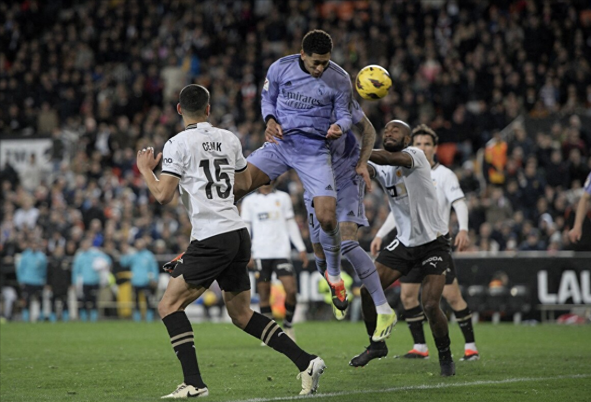 IM体育官网入口-包含瓦伦西亚轻取巴西,苏亚雷斯送出助攻的词条