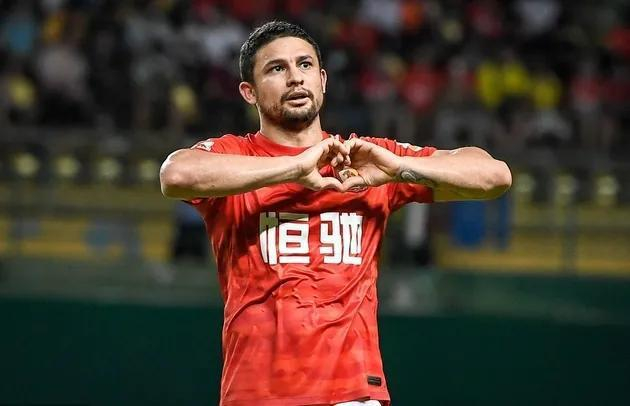 IM体育注册链接-小球员大展身手,带领球队取得胜利