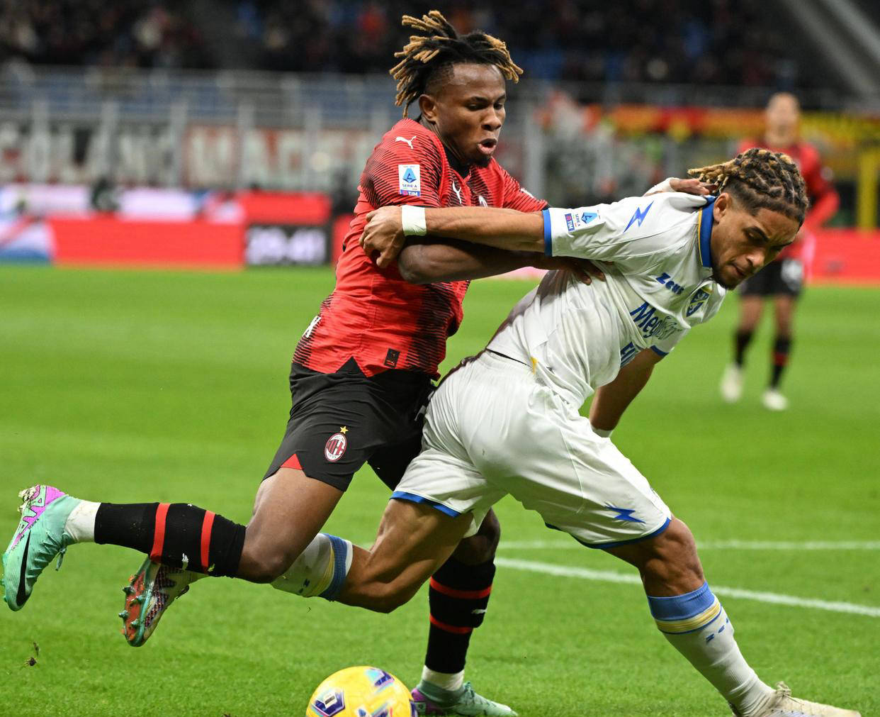 IM体育app-包含AC米兰惨遭逆转，赛季目标再次受挫的词条