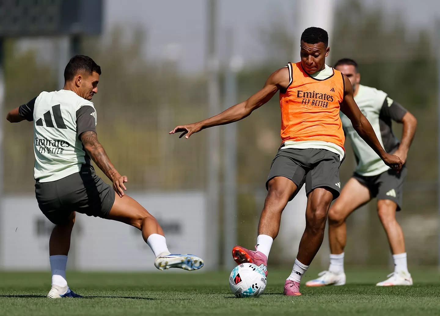 IM体育官方平台-皇马王朝正式宣告结束巴塞罗那危机四伏的简单介绍