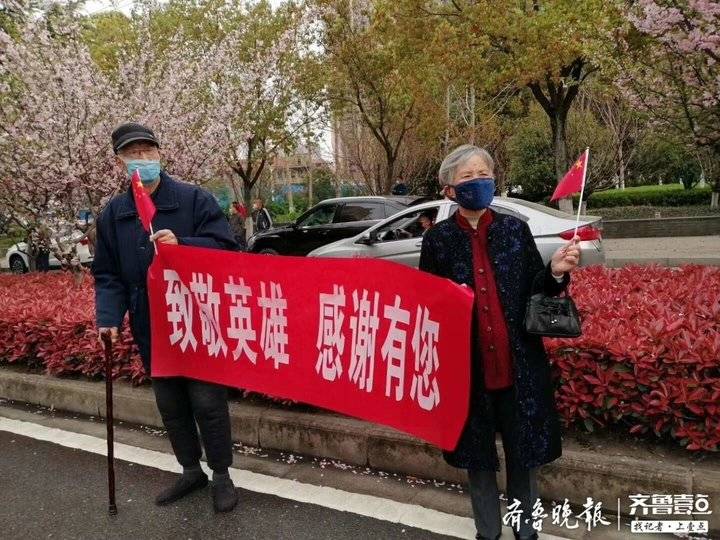 IM体育app-包含英雄归来！球队获得重要胜利的词条