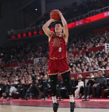 IM体育平台-关于76人鏖战北京队，赵继伟状态火热的信息