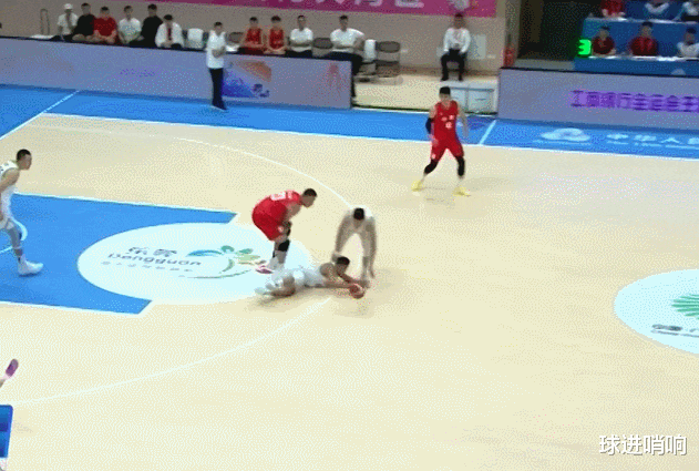 IM体育官方平台-凯尔特人翻盘山东队，赵继伟高光表现的简单介绍