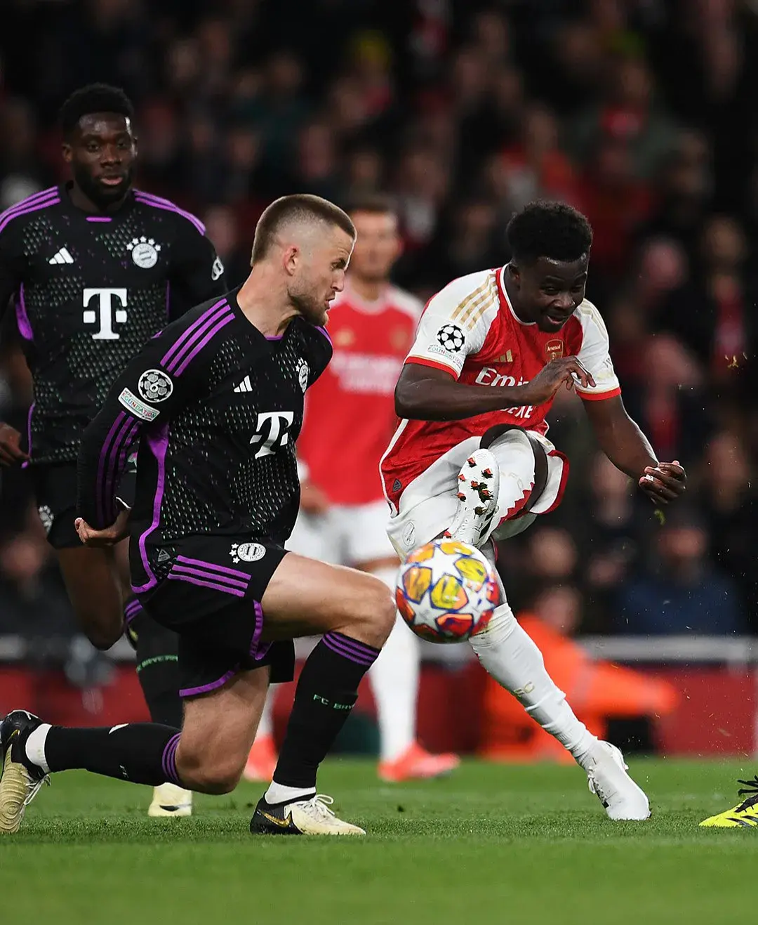 IM体育官网入口-勒沃库森翻盘阿森纳，格列兹曼关键制胜的简单介绍