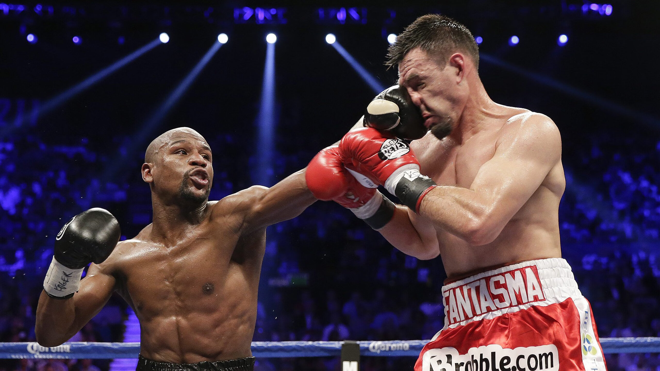 IM体育官方网站-拉什福德统治级数据闪耀,皇家社会掀翻德国战车背后的战术革命