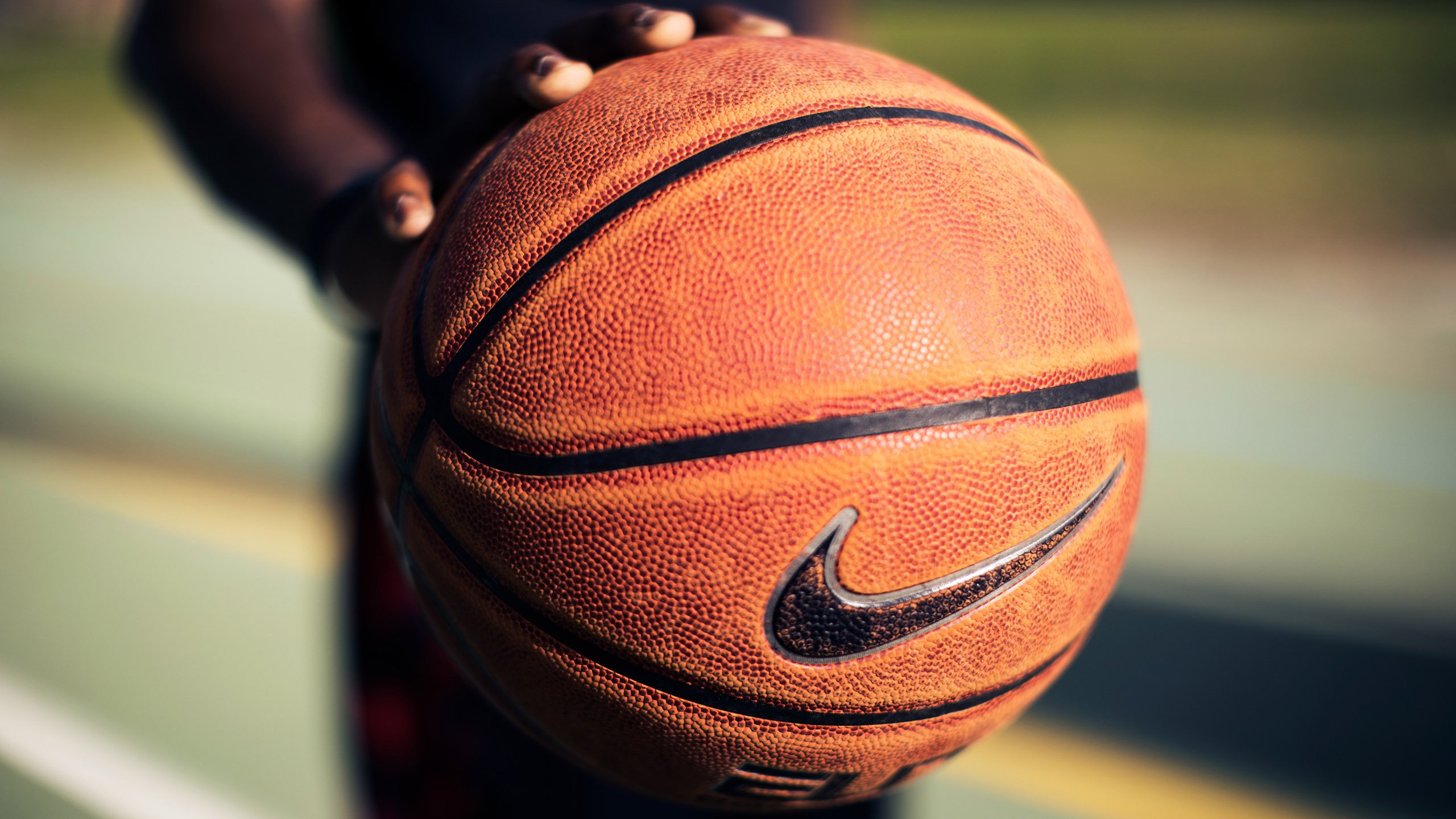 IM体育动画直播通道-当CBA遇上NBA,新疆队与马刺的跨洋对决,布克用完美表现书写唯一传奇